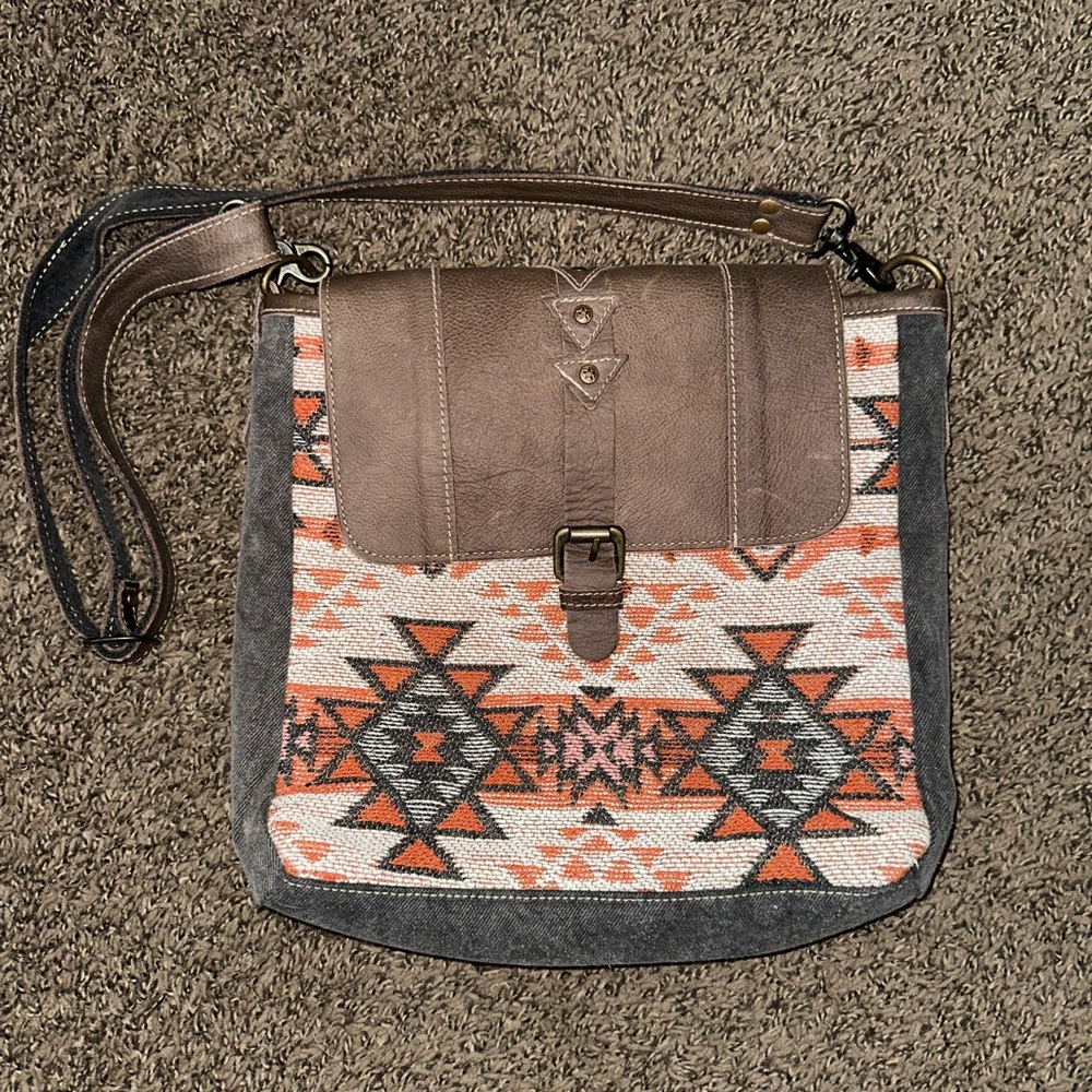 Myra Bag - western style crossbody